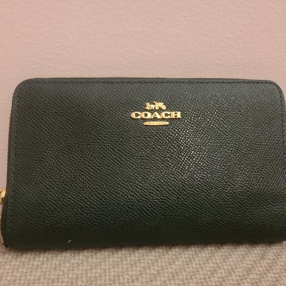 Coach Wallet - Picture 1 of 3